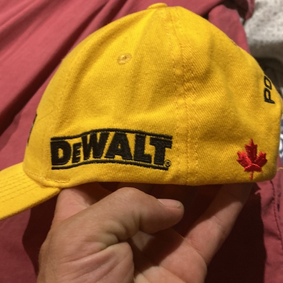 New Dewalt Flexvolt hat - Picture 3 of 3